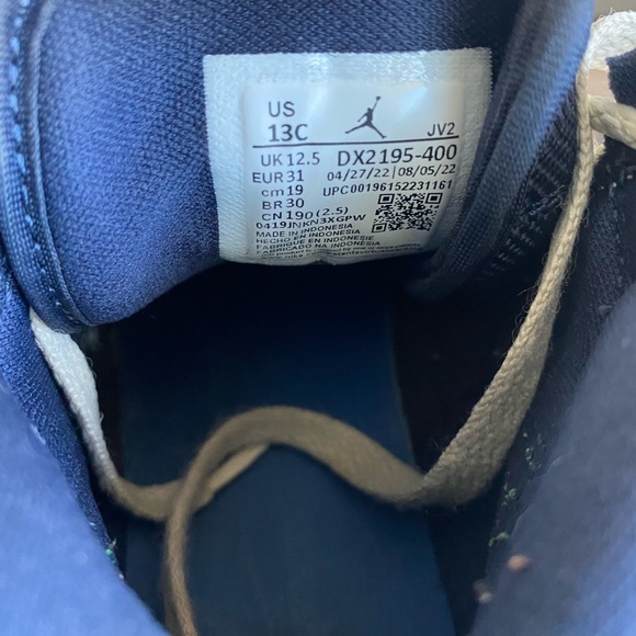 Nike Air Jordan 1 Mid SE Craft Kids Sneakers- SZ 13 C - Picture 10 of 13